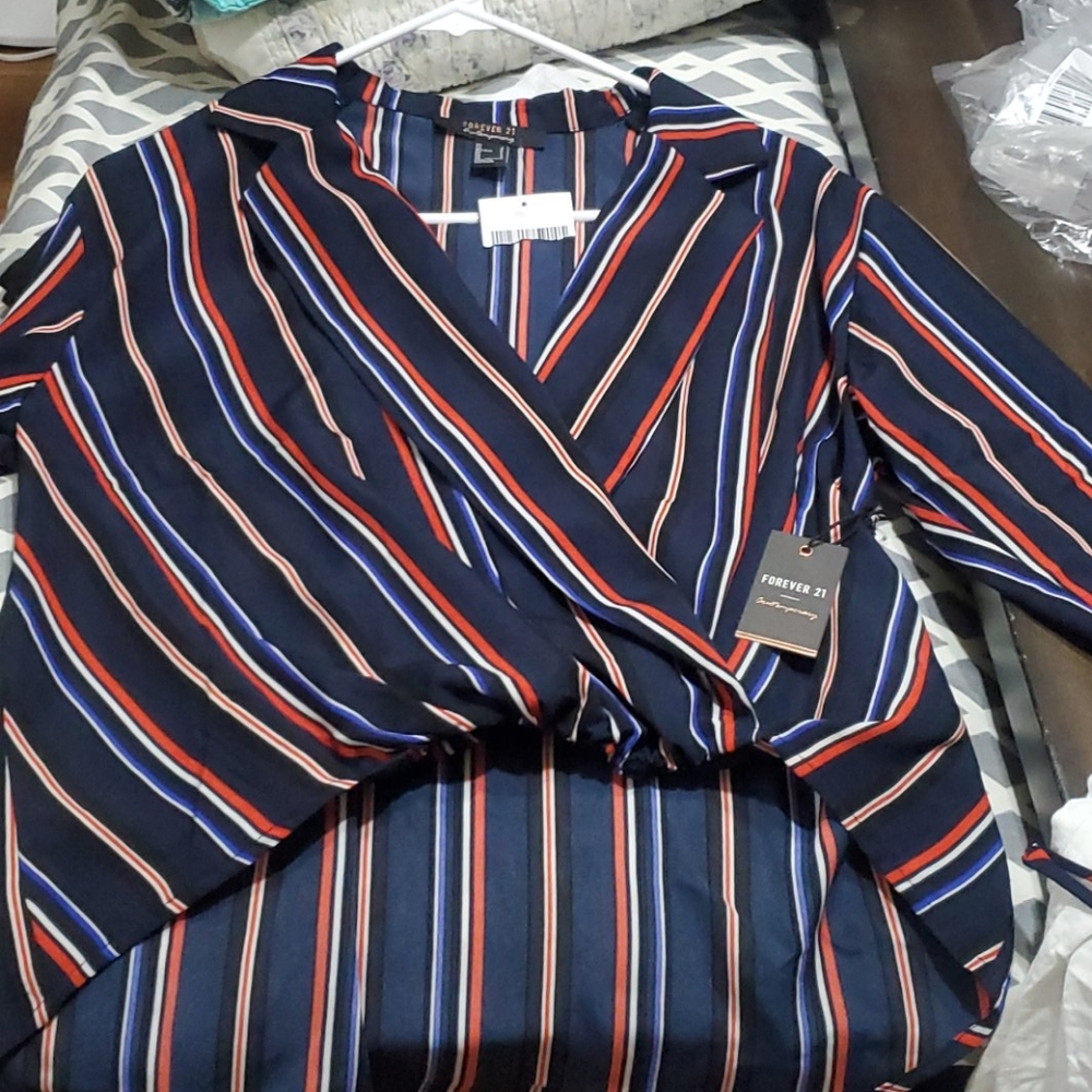 New Forever 21 top Size M